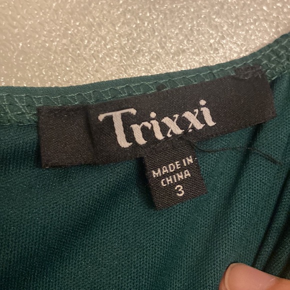 Trixxi Dress - Picture 6 of 7